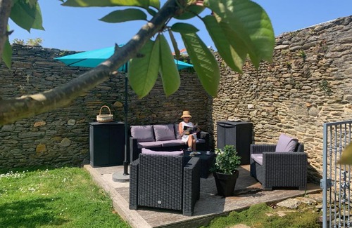 Le Conquet House | Discover Gîtes Le Bout du Monde: Oceanfront with Pool