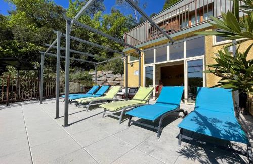 Salavas House | Exquisite Gîtes Le Bouzet: Pet-Friendly with Ocean Views