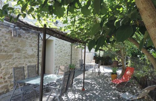 Salleles-d'Aude Apartment | Child-Friendly Gîtes Le "Val-Léa" with 8.8/10 Rating