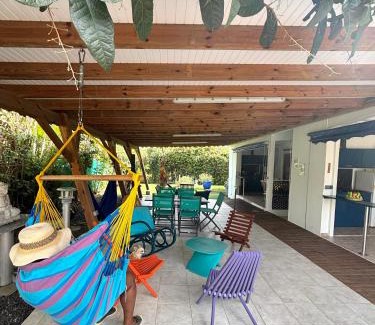 Campeche House | Gîtes Les Bienheureux: Pool, Ocean View & Terrace Bliss
