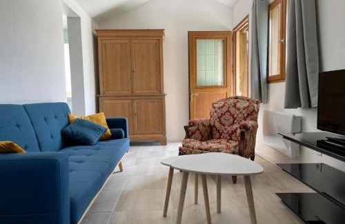 Le Bois-Hellain House | Cozy Gîtes les Deux Vallées with Spa and Ocean Views