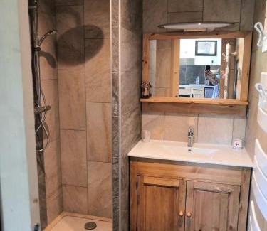 Saint-Leger-les-Melezes Apartment | Family-Friendly Gîtes Les Garianes - Exceptional 9.5/10 Rating