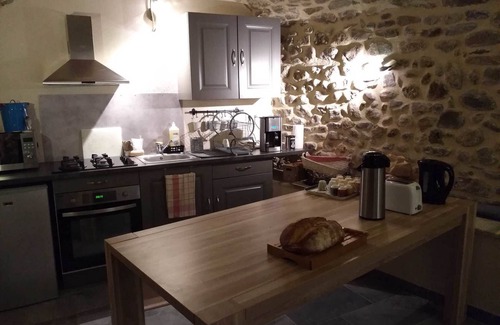 Saint-Jean-de-Valeriscle Apartment | Relaxing 2-Night Getaway at Gîtes "Les Terrasses"