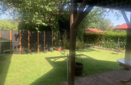 Dompierre-sur-Authie House | Family-Friendly Retreat at Gîtes Levidence Awaits You