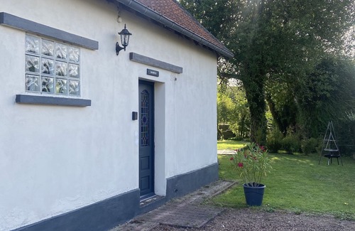 Dompierre-sur-Authie House | Family-Friendly Retreat at Gîtes Levidence Awaits You