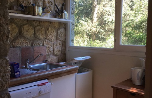 Salles-d'Aude House | Indulge at Château Pech-Céleyran: Spa, Breakfast & Family-Friendly
