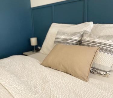 Egerszalok Bed & Breakfast | Gólyafészek Vendégház: Pet-Friendly Retreat with Hot Tub