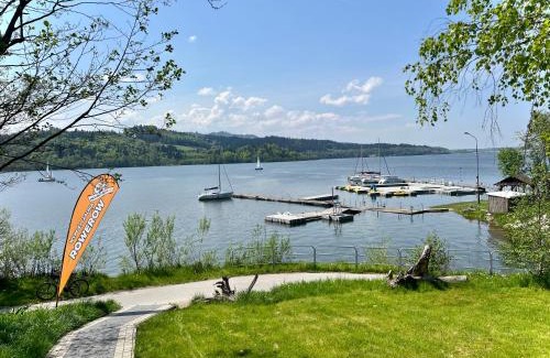 Czorsztyn Apartment | Experience Oceanfront Comfort at Góralskie Apartamenty Trimont