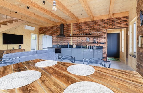 Huba House | Discover Górska Ostoya: Relaxing Apartments with Spa & Pool