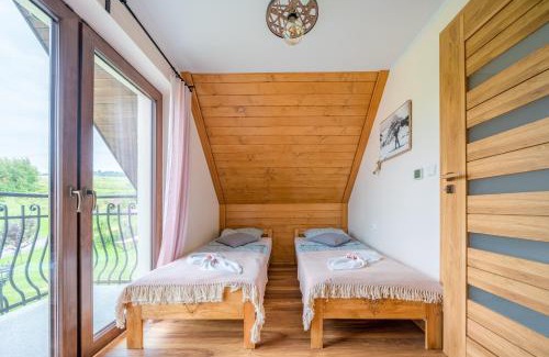 Czorsztyn House | Guest Rated 9.8: Górski Zakątek Kluszkowce with Ocean Views