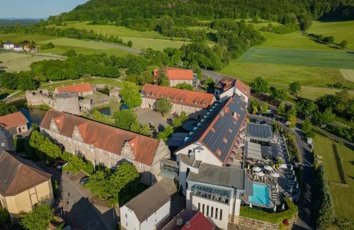 Friedewald Hotel | Elegant Göbels Schlosshotel "Prinz von Hessen" Awaits You