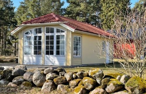 Broddetorp House | Gökboet: Pet-Friendly Haven with Outstanding 8.9/10 Rating