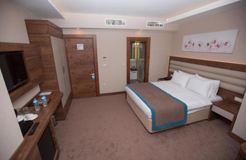 Nilufer Hotel | Görükle Güler Park Hotel: 4-Star Retreat with Spa & Family Friendly