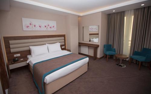 Nilufer Hotel | Görükle Güler Park Hotel: 4-Star Retreat with Spa & Family Friendly