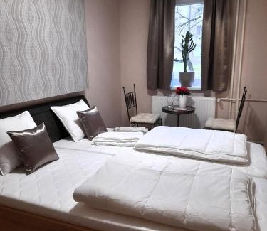 Komlo Apartment | Götzer Apartman: Guest Rated 9.7 with Breakfast Included