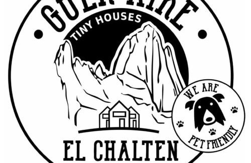 El Chalten House | Stunning Güer Aike Tiny House with Fitz Roy Views