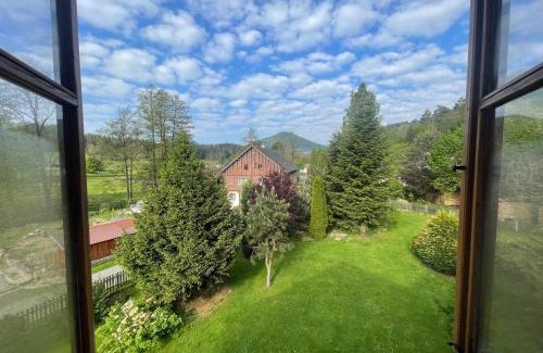 Jetrichovice House | Güntherův mlýn: Family-Friendly Retreat with Perfect Ratings