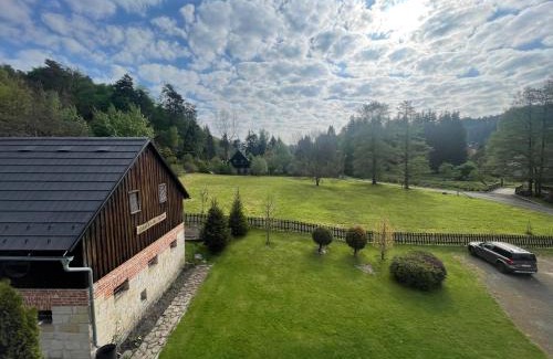 Jetrichovice House | Güntherův mlýn: Family-Friendly Retreat with Perfect Ratings