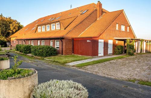 Jaderaltendeich Apartment | Discover Günthers Deichstube: Pet-Friendly & Family-Ready