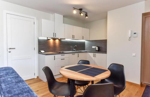 Juodkrante Apartment | Family-Friendly Getaway at Apartments Gėlių terasos