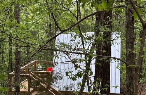 Talladega Cabin | Escape to G-4 Glamp in Bohamia: 10/10 Forest Retreat