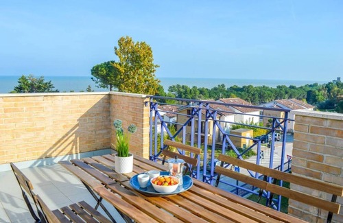Foggetta Apartment | G.Bay C23 - Cozy Apartment with Sea Views & Pool Access