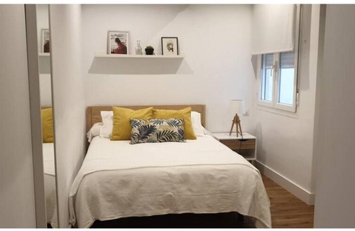 Logrono Apartment | Discover G&D Vivienda Turística: Family-Friendly Retreat