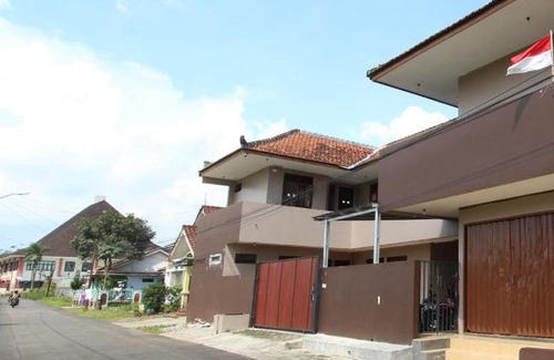 Purwokerto House | Budget-Friendly G.H Mustika Syariah Purwokerto with Breakfast