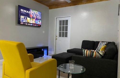 Greening Glade House | G-Lux Suite