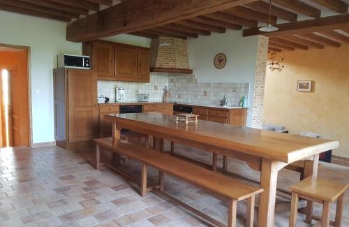 Lainsecq House | Gaëtan: Family-Friendly Getaway with Excellent Reviews