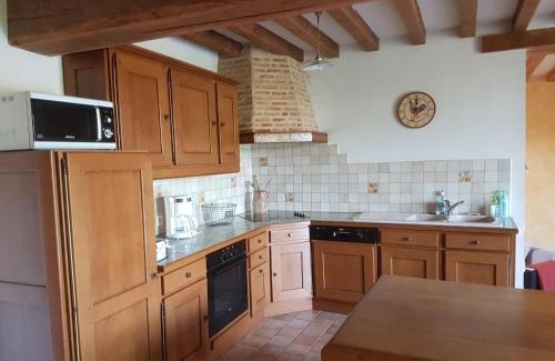 Lainsecq House | Gaëtan: Family-Friendly Getaway with Excellent Reviews
