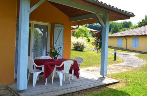 Mugron House | Family-Friendly Gabardan: Perfect Stay with 10/10 Rating