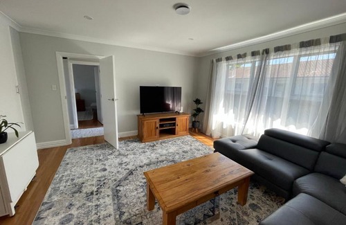 Linwood Apartment | Gabby's Grotto: Family-Friendly Retreat with Top Ratings