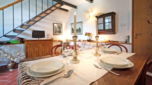 Pistoia House | Romantic Gabriella's Cottage with Ocean View & Pool Access