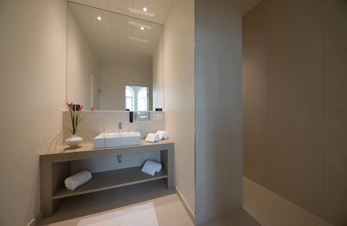 Maria Enzersdorf Hotel | Gabrium: Highly Rated Hotel with Family-Friendly Amenities