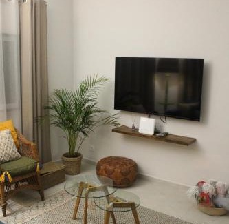 Costa de Caparica Villa | Gaby Family House Concept