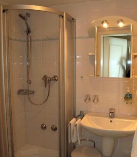 Meersburg House | Family-Friendly Gaestehaus Seliger with Kitchen Amenities
