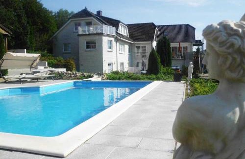 Sierksdorf Apartment | Inviting Gaestehaus Vogelsang with Oceanfront Views