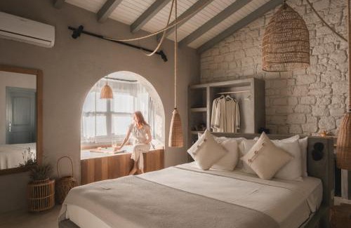 Alacati Hotel | Discover GAIA Alaçatı Bazaar: Pet-Friendly Oasis Awaits