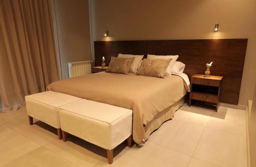 Tupungato Cabin | Eco-Friendly Gaia Lodge: 5-Star Stay with Spa & Breakfast