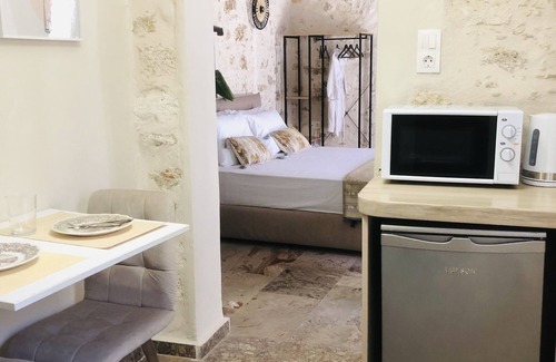 Old Town Rethymnon Apartment | Gaia Rooms with Private Terrace & Family-Friendly Amenities