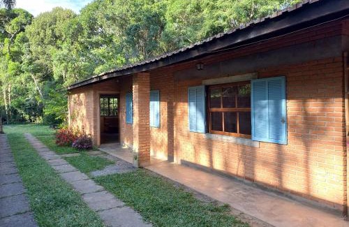 Ibiuna House | Gaia Point: Relax Amidst Nature with Family-Friendly Amenities
