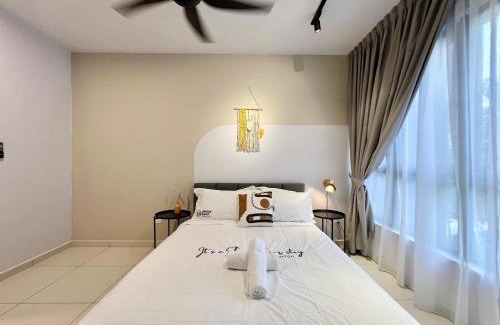 Bangsar South Apartment | Relax at Gaia Residence, Gamuda Gardens - 4-Star Family Getaway