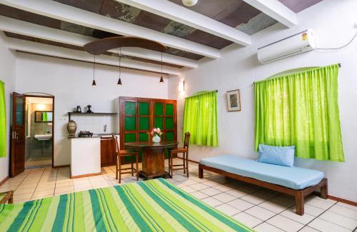 Kuilapalayam House | Cozy Gaia's Garden Guest House with Family-Friendly Amenities