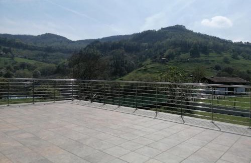 Aizarnazabal House | Child-Friendly Escape at Gaiko Etxe Berri - Rated 9.8/10