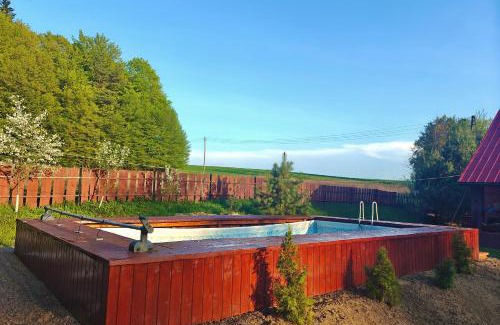 gmina Lubycza Krolewska House | Gajówka na Roztoczu: Family-Friendly Retreat with Ocean Views
