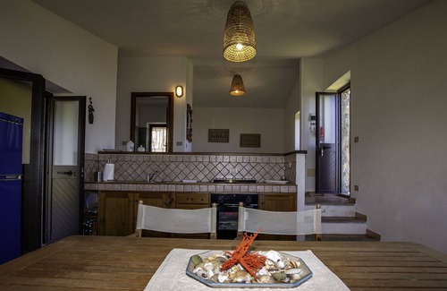 Trinita d'Agultu e Vignola House | Family-Friendly Vrbo Property with Hot Tub and Breakfast