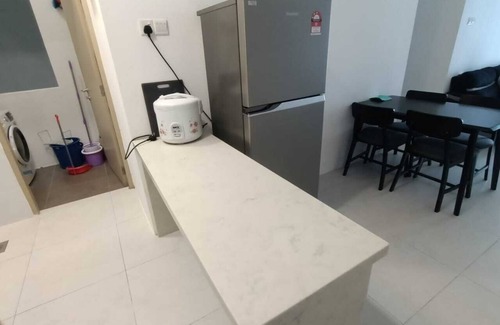 Kuching Apartment | Family-Friendly Galacity Residences with Pool Access