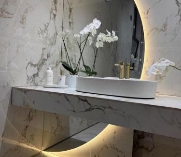 Brasov Hotel | Galactic&Ludmila Suite SPA