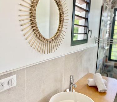 Grand-Bourg Villa | Galanterie: Oceanfront Bliss with Top Amenities & 9.1 Rating